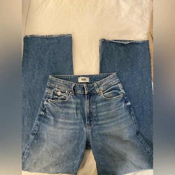 PAIGE Sasha Jeans